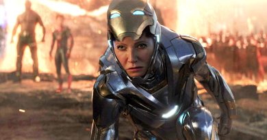 What superhero does Pepper Potts become